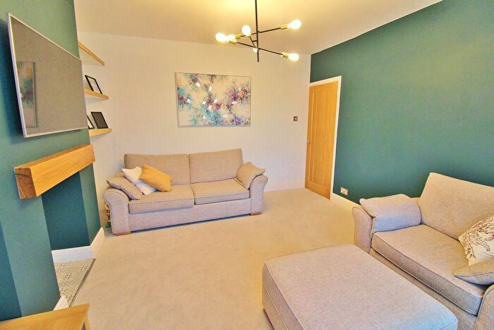 3 Bedroom Terraced House For Sale In Kensington Road, Copnor, PO2