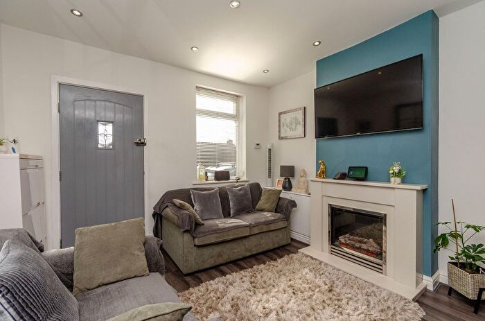 3 Bedroom End Terrace House For Sale In High Mount Street, Hednesford, Cannock, WS12