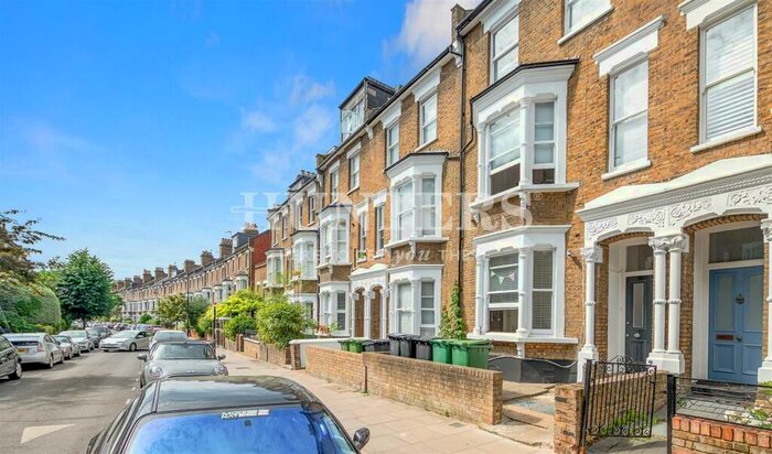 1 Bedroom Flat To Rent In Roderick Road, London, NW3