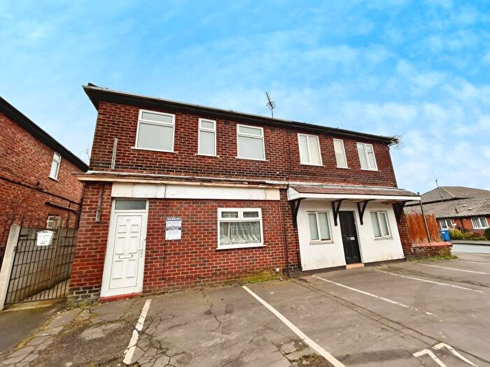 1 Bedroom Flat To Rent In Ladybarn Lane, Manchester, Greater Manchester, M14