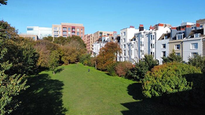 2 Bedroom Maisonette For Sale In Dorset Gardens, Brighton, East Sussex, BN2