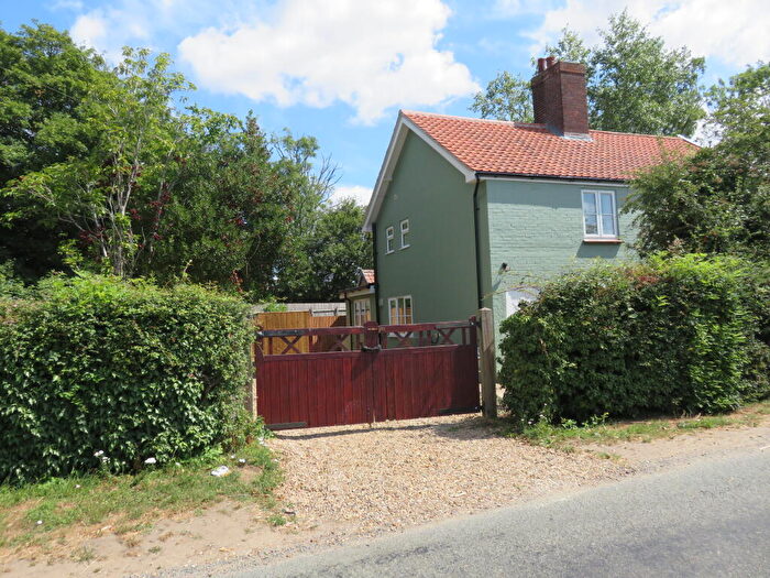 2 Bedroom Semi-Detached House To Rent In New Cottages, Wood Lane, Pulham Market, Norfolk, NR15