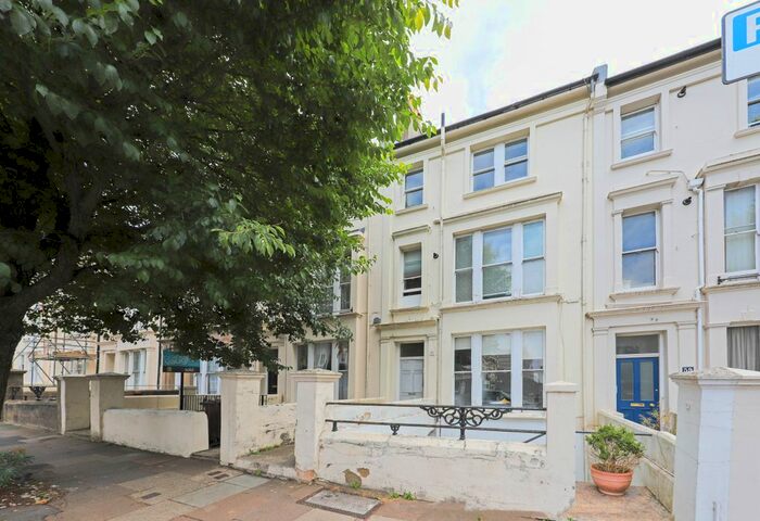 1 Bedroom Flat To Rent In Goldstone Villas, Hove, BN3