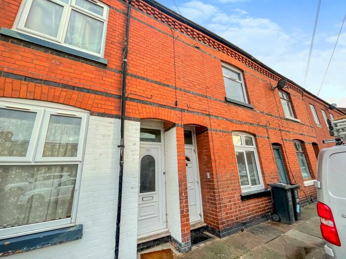 1 Bedroom Flat To Rent In Dartford Road, Leicester, LE2