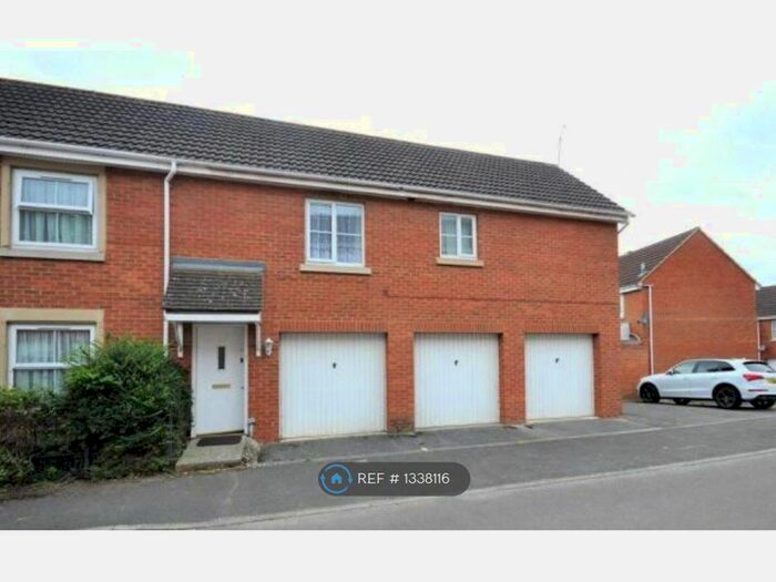 2 Bedroom Flat To Rent In Sawyer Road, Swindon, SN25