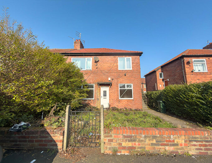 2 Bedroom Flat For Sale In Scarborough Road, Newcastle Upon Tyne, NE6