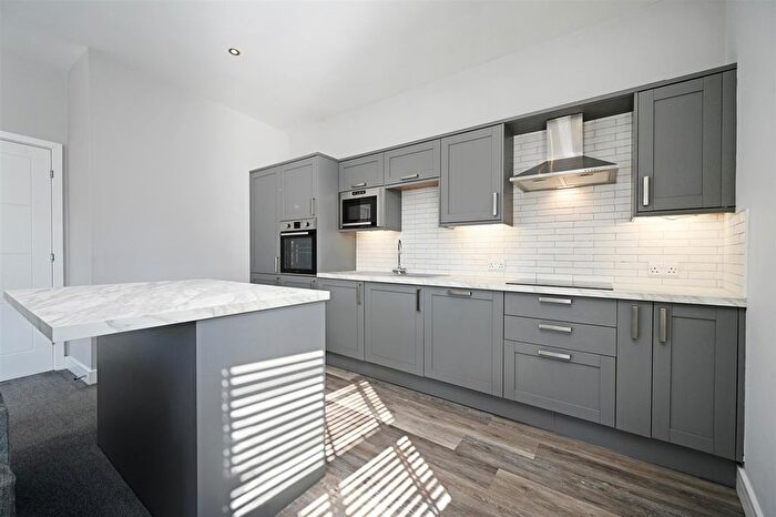 2 Bedroom Flat For Sale In Apartment Creevela Works, Parsonage Crescent, Walkley, Sheffield, S6