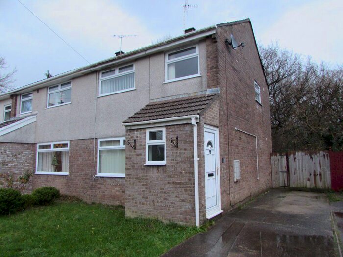 3 Bedroom Property To Rent In 9 Caer Hen Eglwys, Cefn Glas, Bridgend CF31