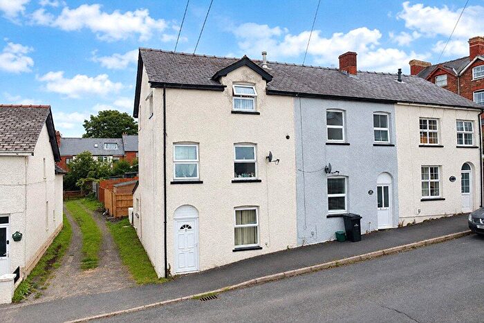 4 Bedroom End Of Terrace House For Sale In Nelson Street, Llandrindod Wells, Powys, LD1
