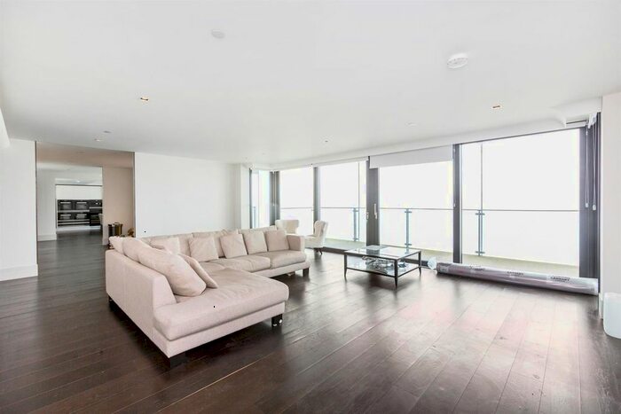 3 Bedroom Flat To Rent In Merano Residences, Albert Embankment, Nine Elms, SE1