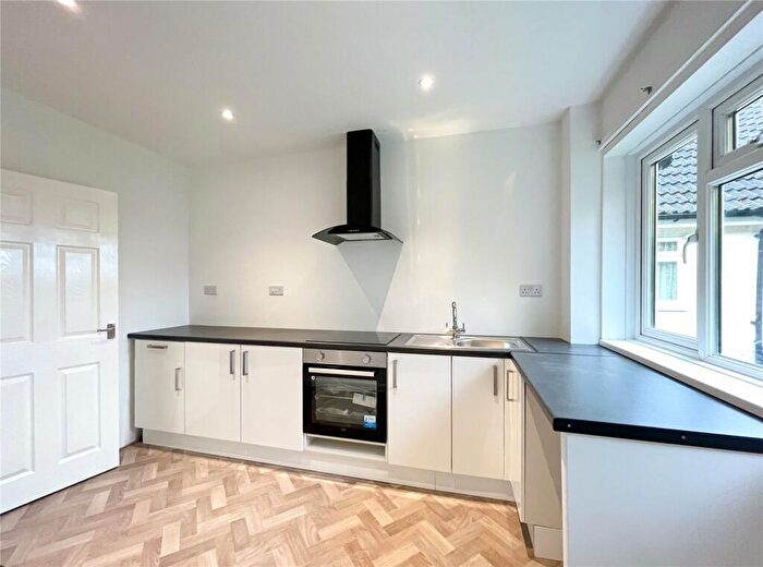 2 Bedroom Apartment For Sale In Weirside Court, Edington, BA13
