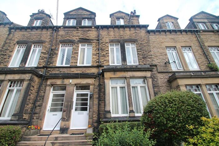 1 Bedroom Flat To Rent In St. Marys Avenue, Harrogate, North Yorkshire, HG2