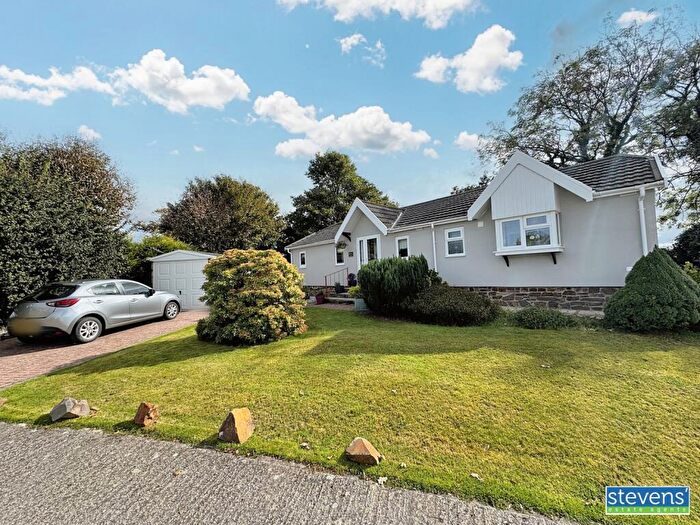 2 Bedroom Park Home For Sale In Springfield, Four Seasons Village, Winkleigh, Devon, EX19