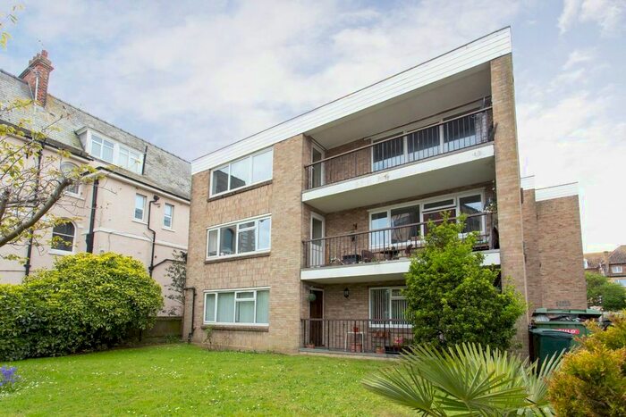 2 Bedroom Flat To Rent In Bouverie Place Shopping Centre, Alexandra Gardens, Folkestone, CT20