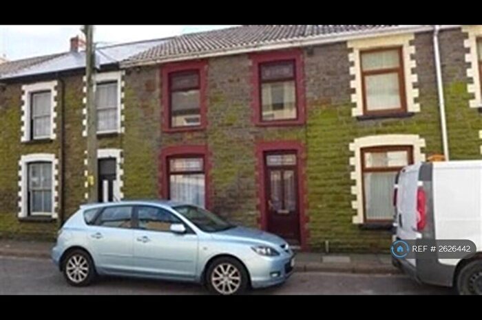 3 Bedroom Terraced House To Rent In Edmondstown Road, Tonypandy, CF40