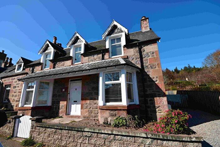 4 Bedroom Semi-Detached House To Rent In Hermitage Street, Evanton, Inverness Shire, IV16