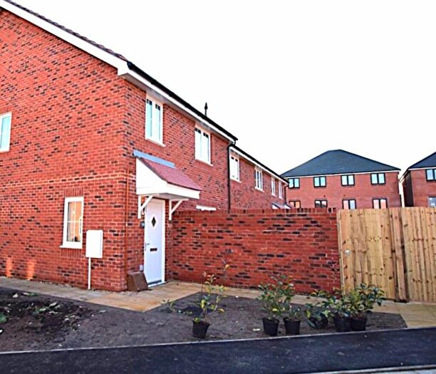 2 Bedroom Apartment To Rent In Welply Way, Thame, OX9