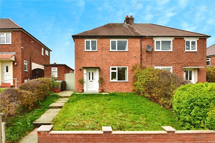 3 Bedroom Semi Detached House For Sale In Townfields, Sandbach, Cheshire, CW11