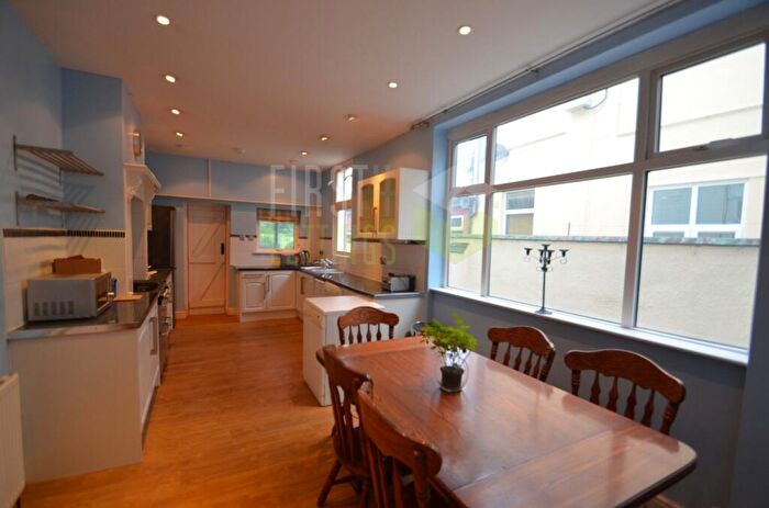 5 Bedroom Terraced House To Rent In Fosse Road South, West End, LE3