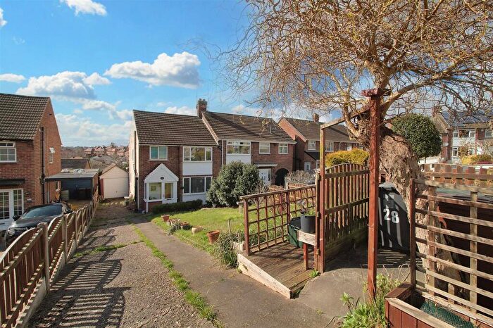 3 Bedroom Semi-Detached House For Sale In South View Road, Carlton, Nottingham, NG4