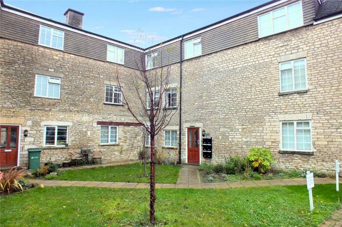 1 Bedroom Apartment To Rent In Cirencester, Gloucestershire, GL7