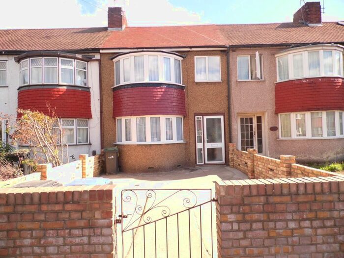 4 Bedroom Terraced House To Rent In Nightingale Road, London, N9