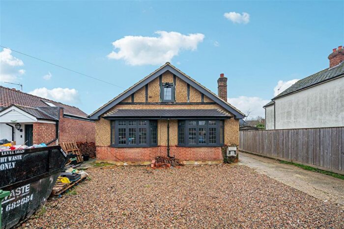 3 Bedroom Detached House For Sale In Rafael, Old Mill Road, Denham Village, Denham Village, UB9