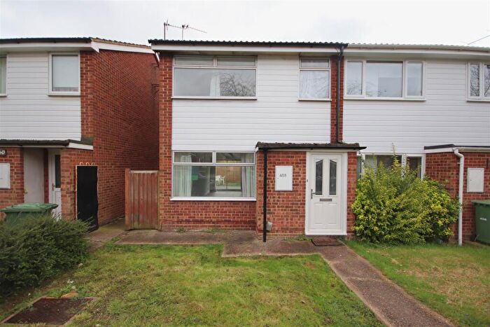 3 Bedroom Semi-Detached House To Rent In Cherry Hinton Road Cambridge, CB1
