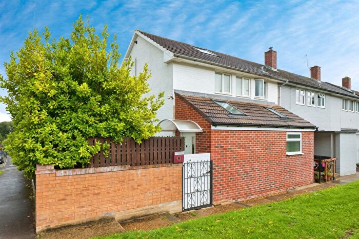 3 Bedroom End Terrace House For Sale In Chilcomb Road, Southampton, SO18