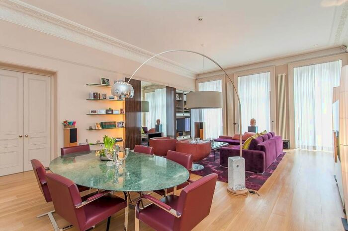 3 Bedroom Flat To Rent In Emperors Gate, South Kensington, SW7