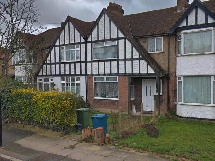 4 Bedroom Terraced House To Rent In Talbot Road, Harrow, HA3