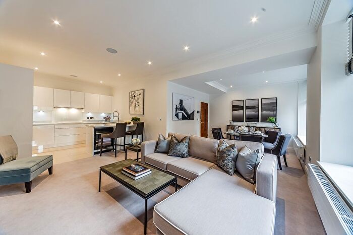 2 Bedroom Flat To Rent In Rainville Road, London, W6