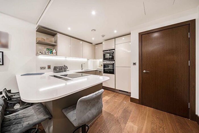 2 Bedroom Flat For Sale In Fetter Lane, Fetter Lane, City Of London, EC4A