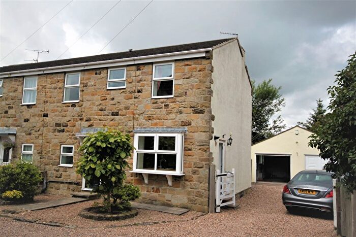 3 Bedroom Semi Detached House To Rent In Cavendish Street, Yeadon, Leeds, LS19