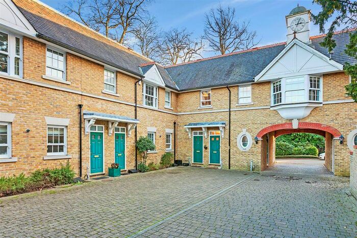 2 Bedroom Flat To Rent In The Stables, Chapman Square, Inner Park Road SW19