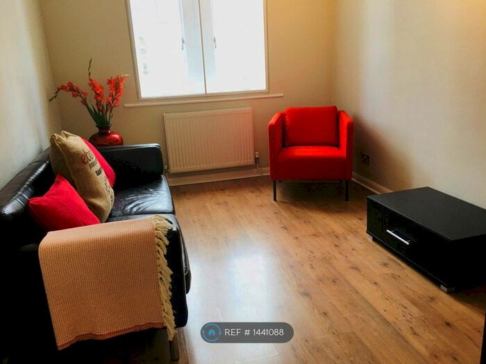 1 Bedroom Flat To Rent In Pennybank Chambers, London, EC2A
