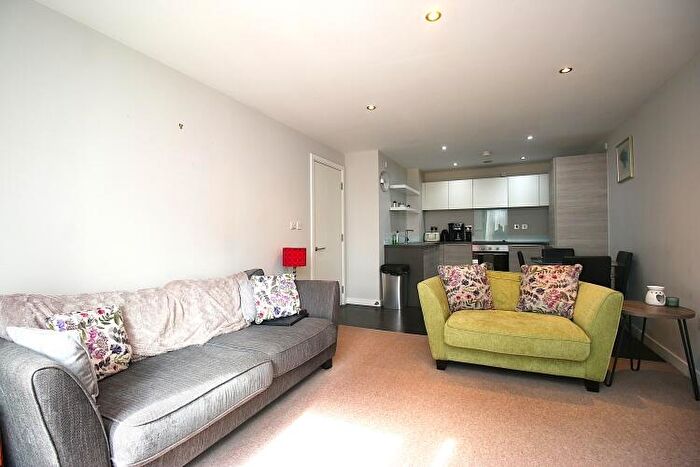 2 Bedroom Apartment To Rent In Nuovo, Great Ancoats Street Manchester, M4