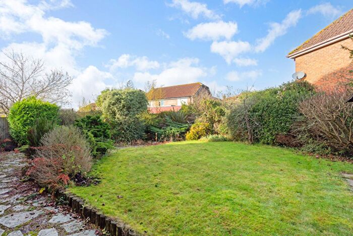 4 Bedroom Detached House For Sale In Nimrod Close, St. Albans, AL4