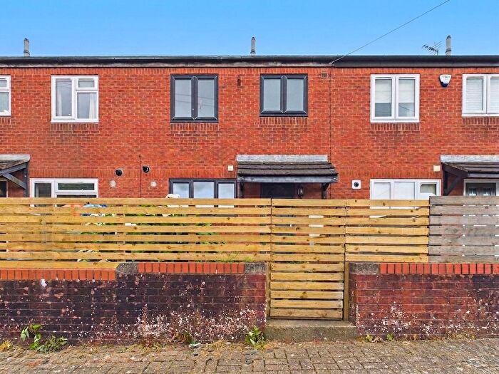 3 Bedroom Terraced House For Sale In Hillary Rise, Barry, CF63