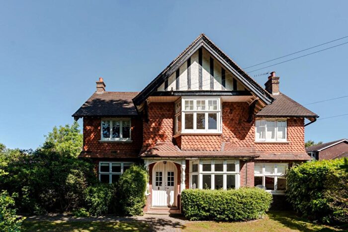 5 Bedroom Detached House For Sale In Wimblehurst Road, Horsham, West Sussex, RH12