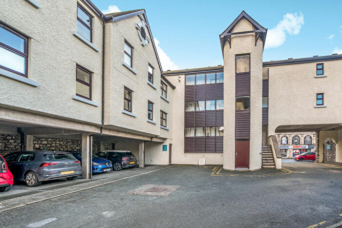 1 Bedroom Flat For Sale In Flat County Mews, Sandes Avenue, Kendal, Cumbria, LA9