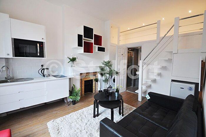 Studio To Rent In Parkhurst Road, London, N7