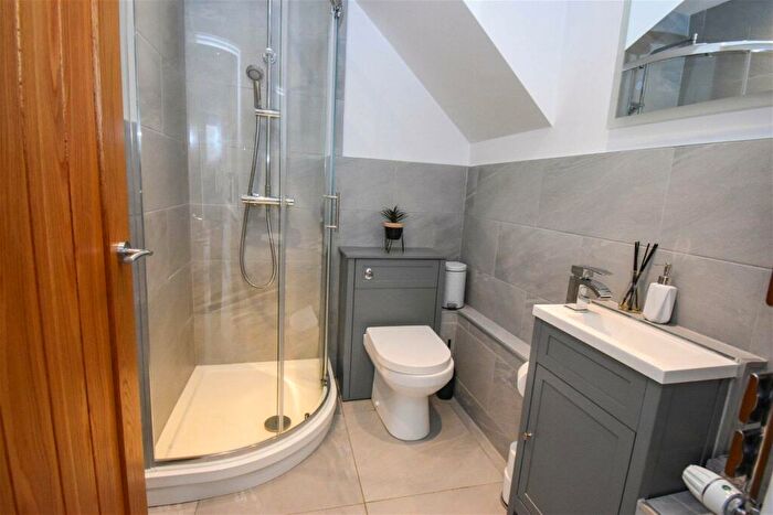 5 Bedroom Detached House For Sale In , DN20