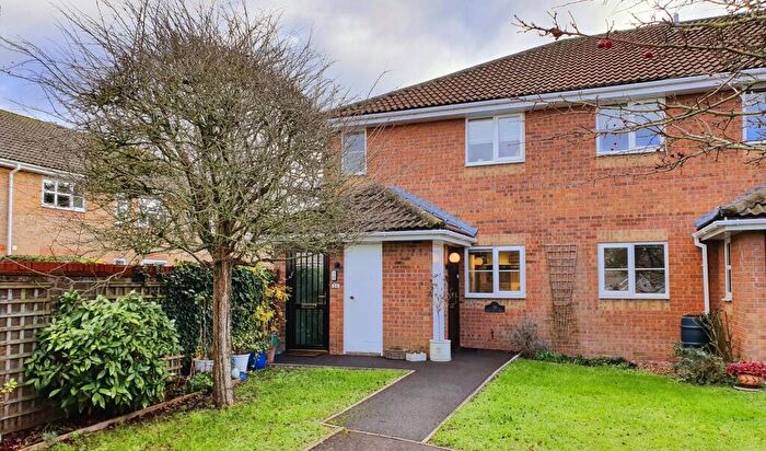 2 Bedroom Retirement Property For Sale In Batten Court, Chipping Sodbury, BS37