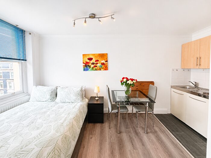 Studio To Rent In Cromwell Road, London, SW7