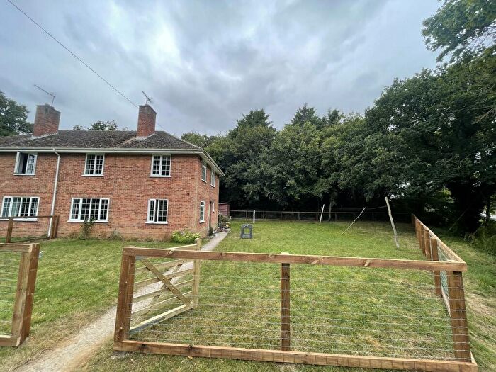 3 Bedroom Semi-Detached House To Rent In Burntfield Cottages, Wickhambrook Road Stradishall, CB8