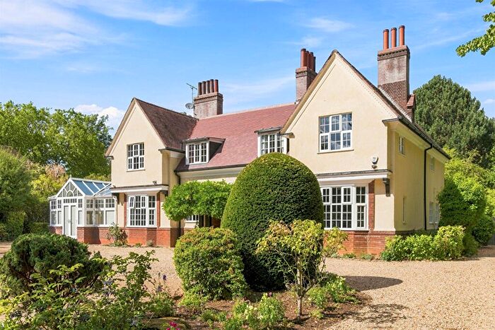 7 Bedroom Detached House For Sale In Park Crescent, Peterborough, PE1