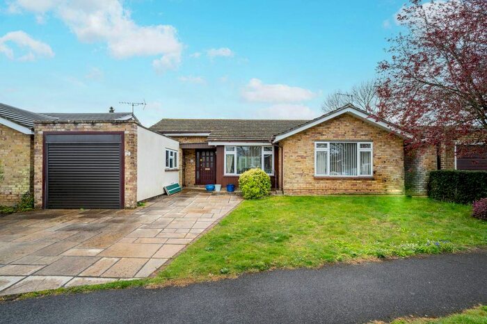 3 Bedroom Bungalow To Rent In Honeypots Road, Mayford, Woking, GU22