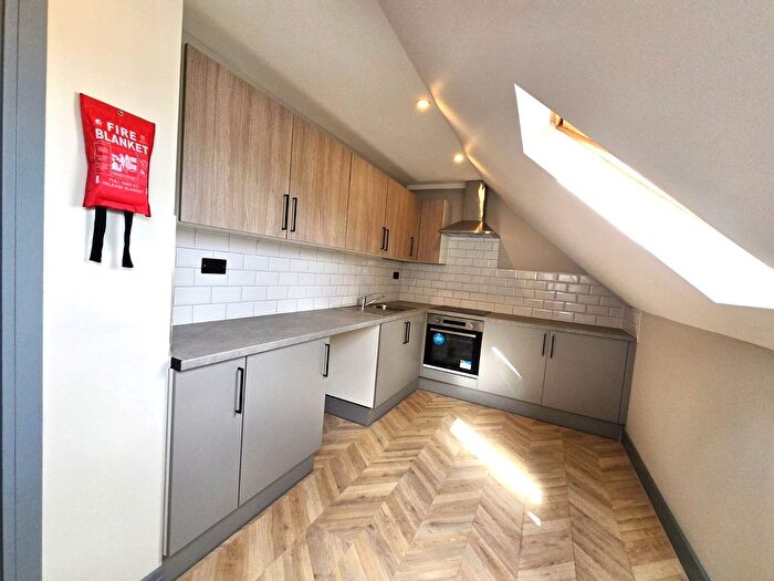 Studio To Rent In Dickens Avenue, Uxbridge, UB8