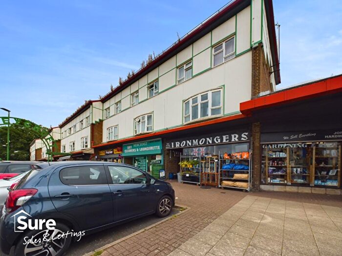 3 Bedroom Maisonette To Rent In Stoneycroft, Hemel Hempstead, Hertfordshire, HP1